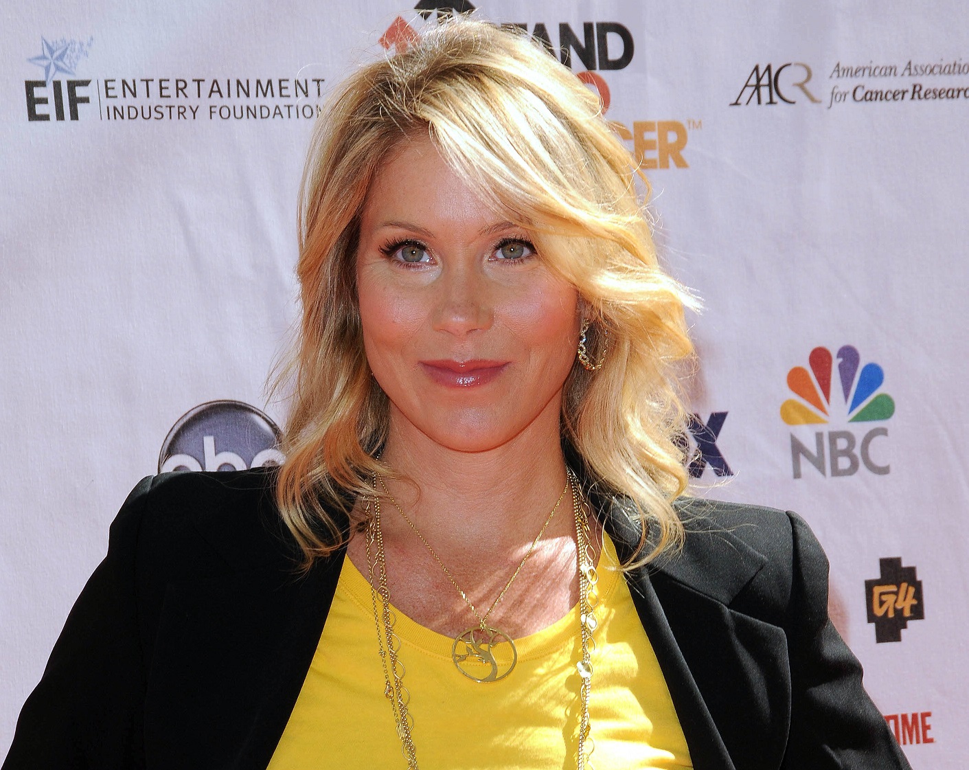 Christina Applegate at the 2010 Stand Up To Cancer, Sony Studios, Culver City, CA.