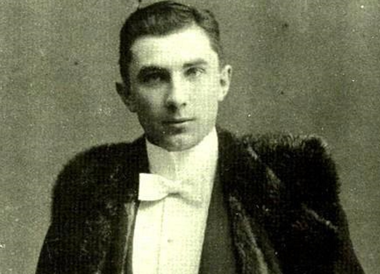 Image of Bela Lugosi at age 18 - circa 1900