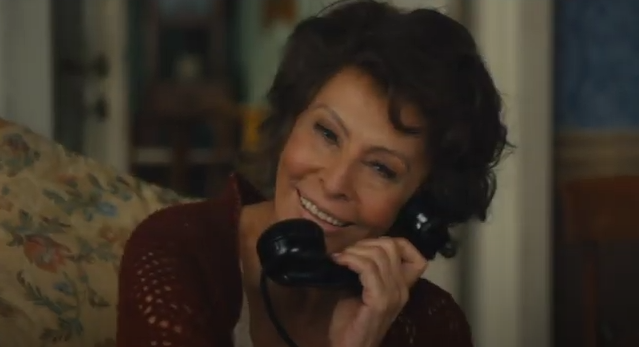 Sophia Loren in La voce umana  speaking on the phone