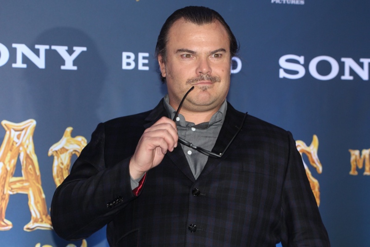 Jack Black looking at front - 2015