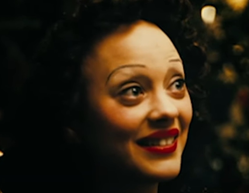 Screenshot from the movie La Vie en Rose (2007)