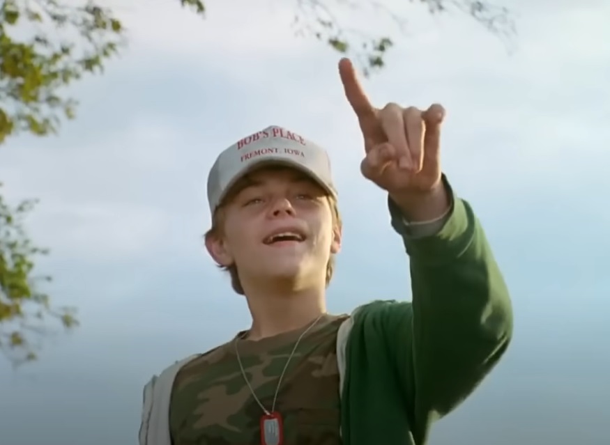 Screenshot from the movie What's Eating Gilbert Grape (1993)