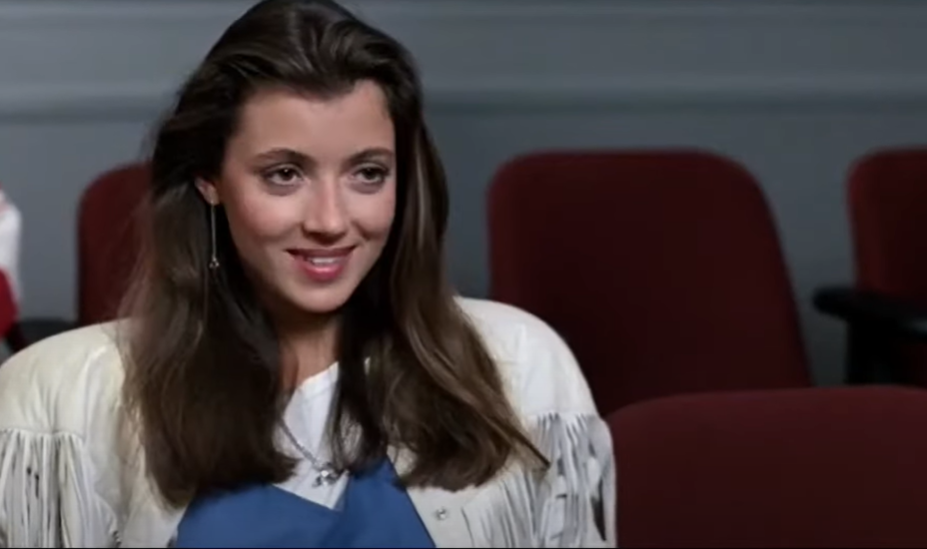 Mia Sara