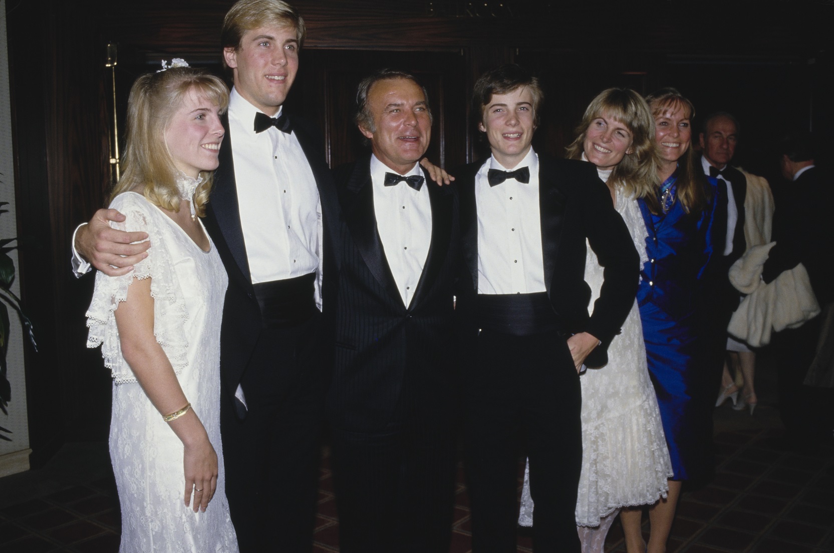 Robert Conrad (3rd left) and his children - 1986