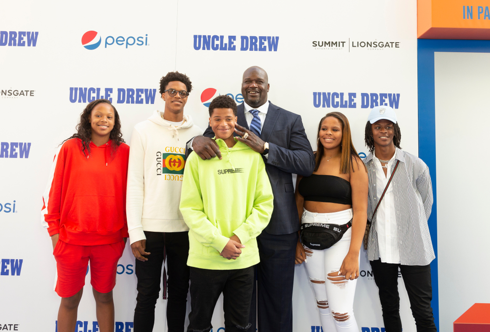 Shaquille O'Neal (C) with his family attends the Uncle Drew New York Premiere at Alice Tully Hall Lincoln Center - 2018