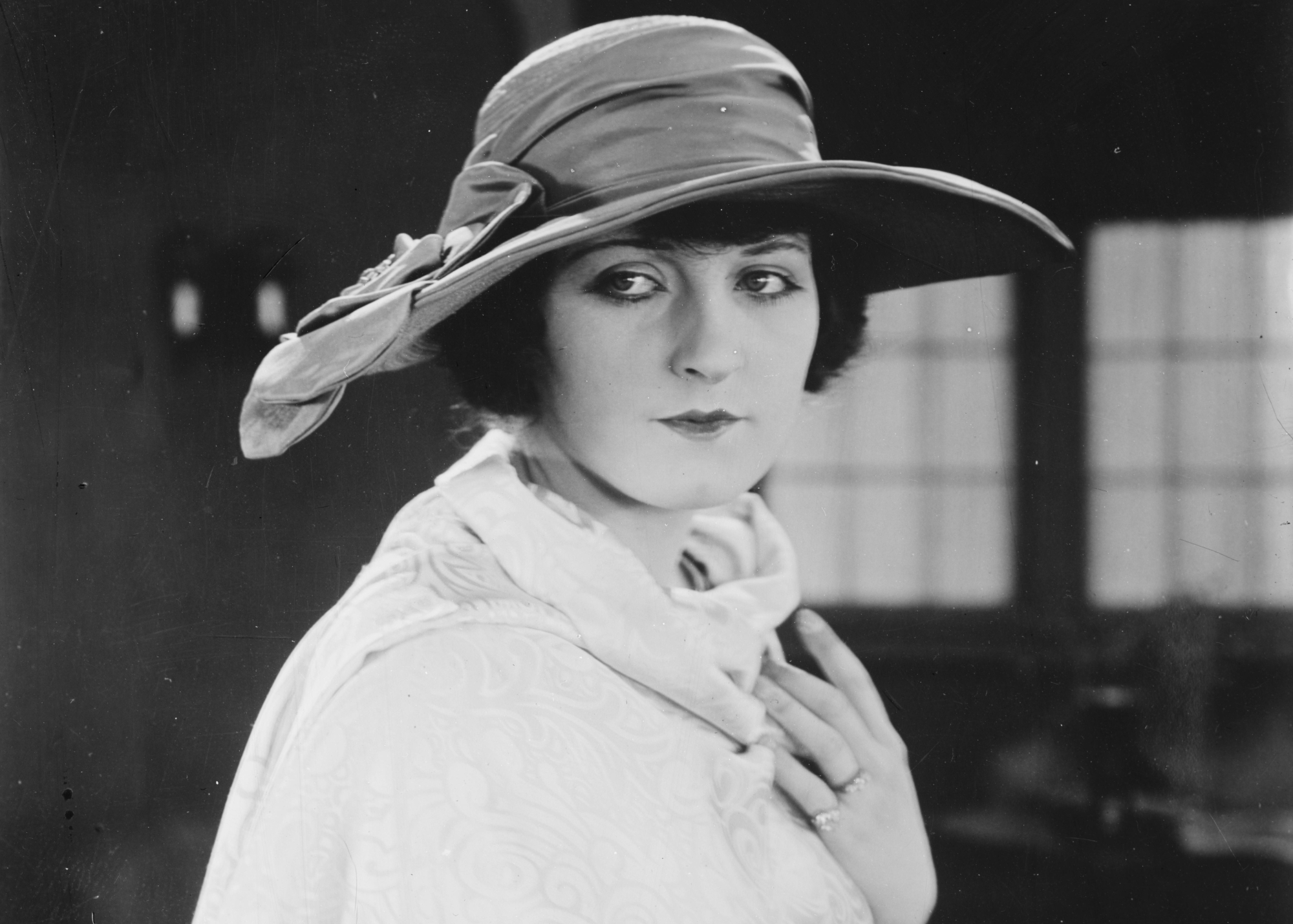 Martha Mansfield in dress