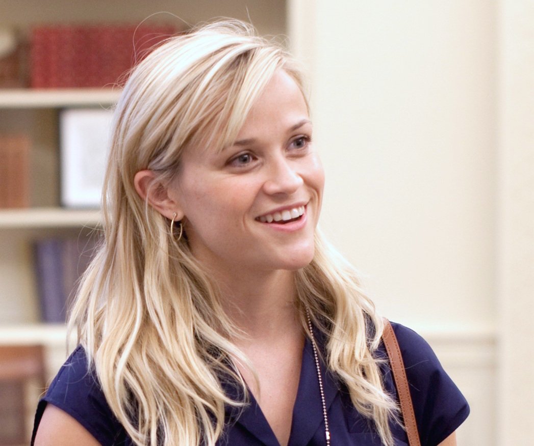 Actress Reese Witherspoon in the Oval Office on June 25, 2009.