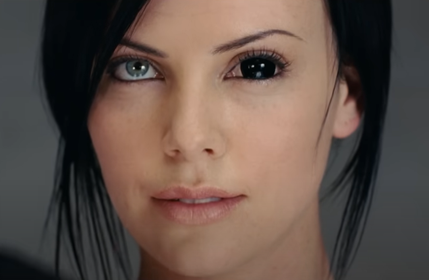 Screenshot of Charlize Theron from - Aeon Flux (2005)