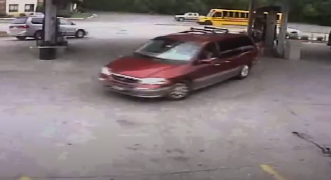 There's Something Wrong with Aunt Diane (2011)