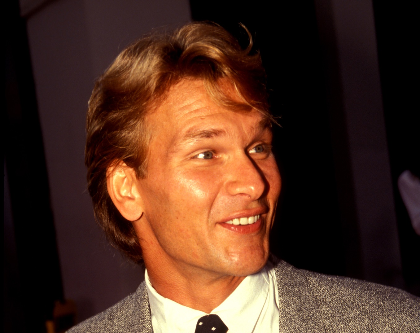 Actor Patrick Swayze leave a movie theater 1991