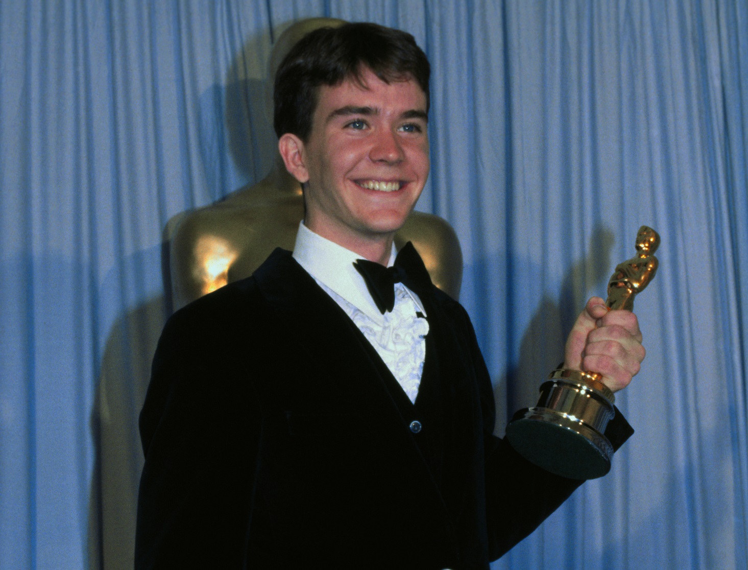 Timothy Hutton holds his Academy Award  - 1981