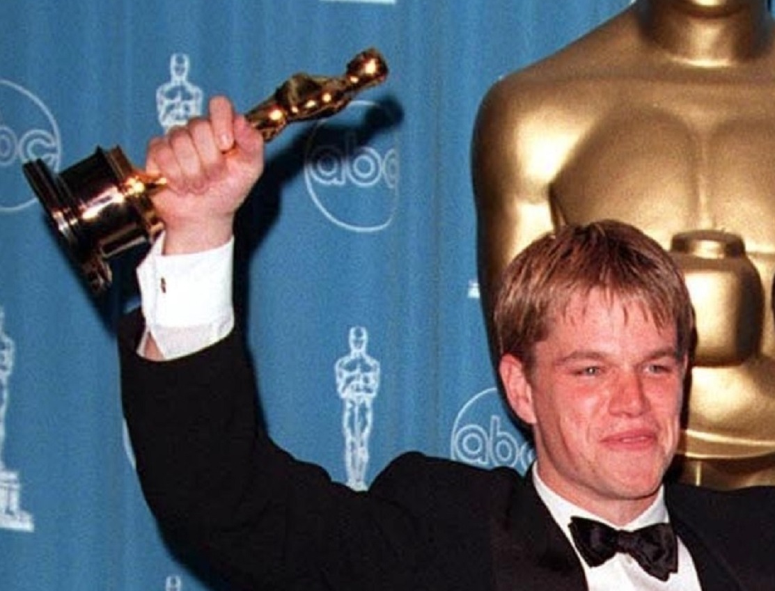 23MAR98: MATT DAMON at the 70th Academy Awards. - 1998