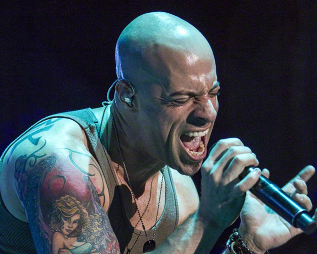 Chris Daughtry performs in Indianapolis - 2013