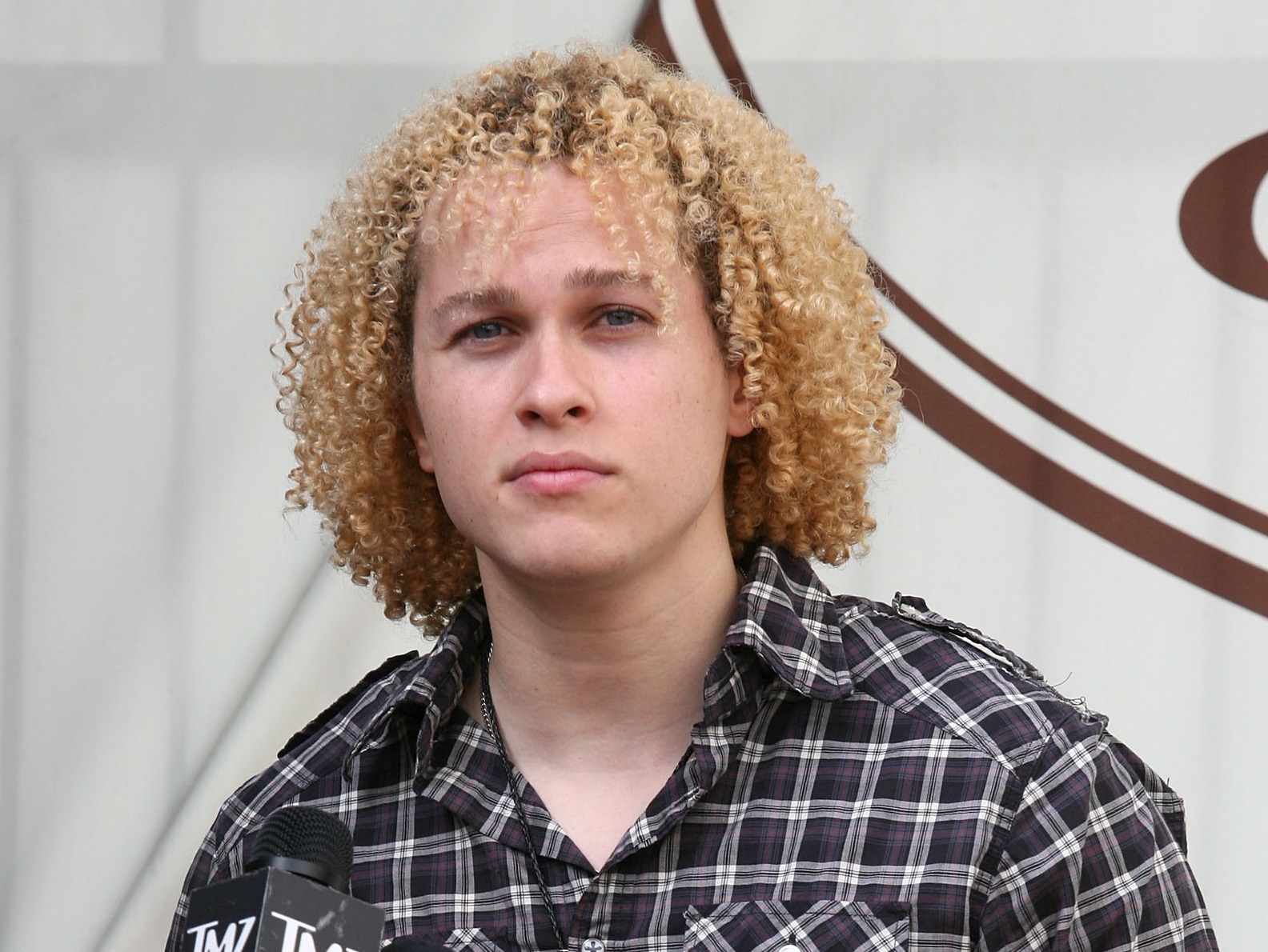 American Idol Contestant Chris Golightly attends his press conference on February 23, 2010 in Los Angeles, California.