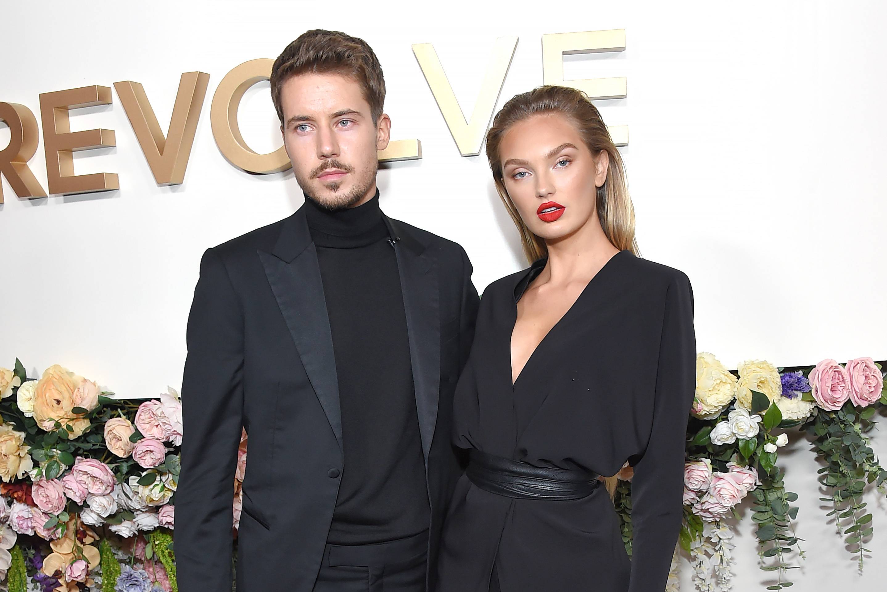 Laurens van Leeuwen and Romee Strijd at the 2019 REVOLVE Awards