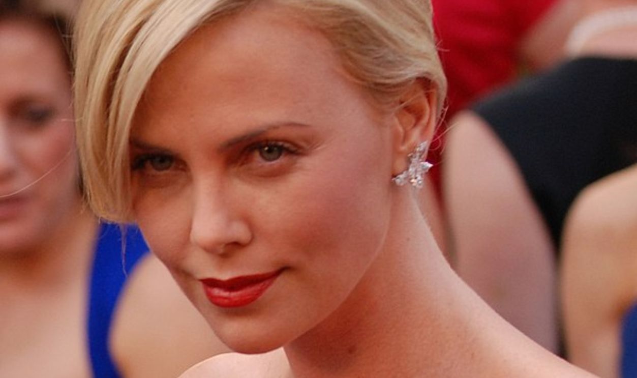 Charlize Theron (2)
