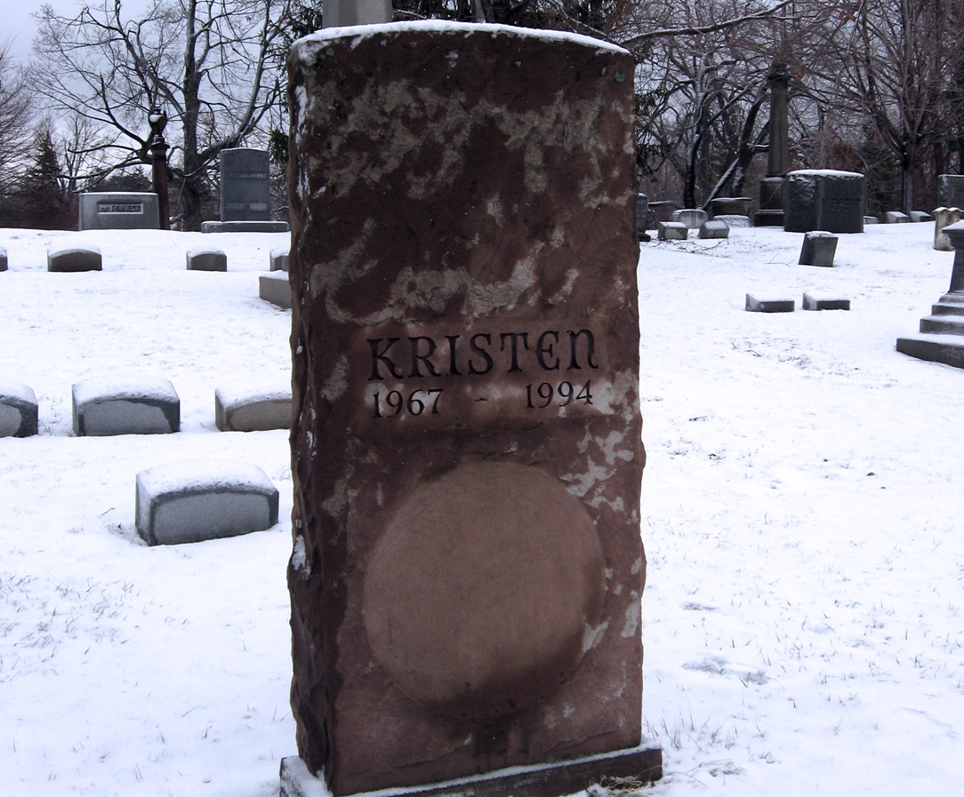Kristen Pfaff's Grave - 2008