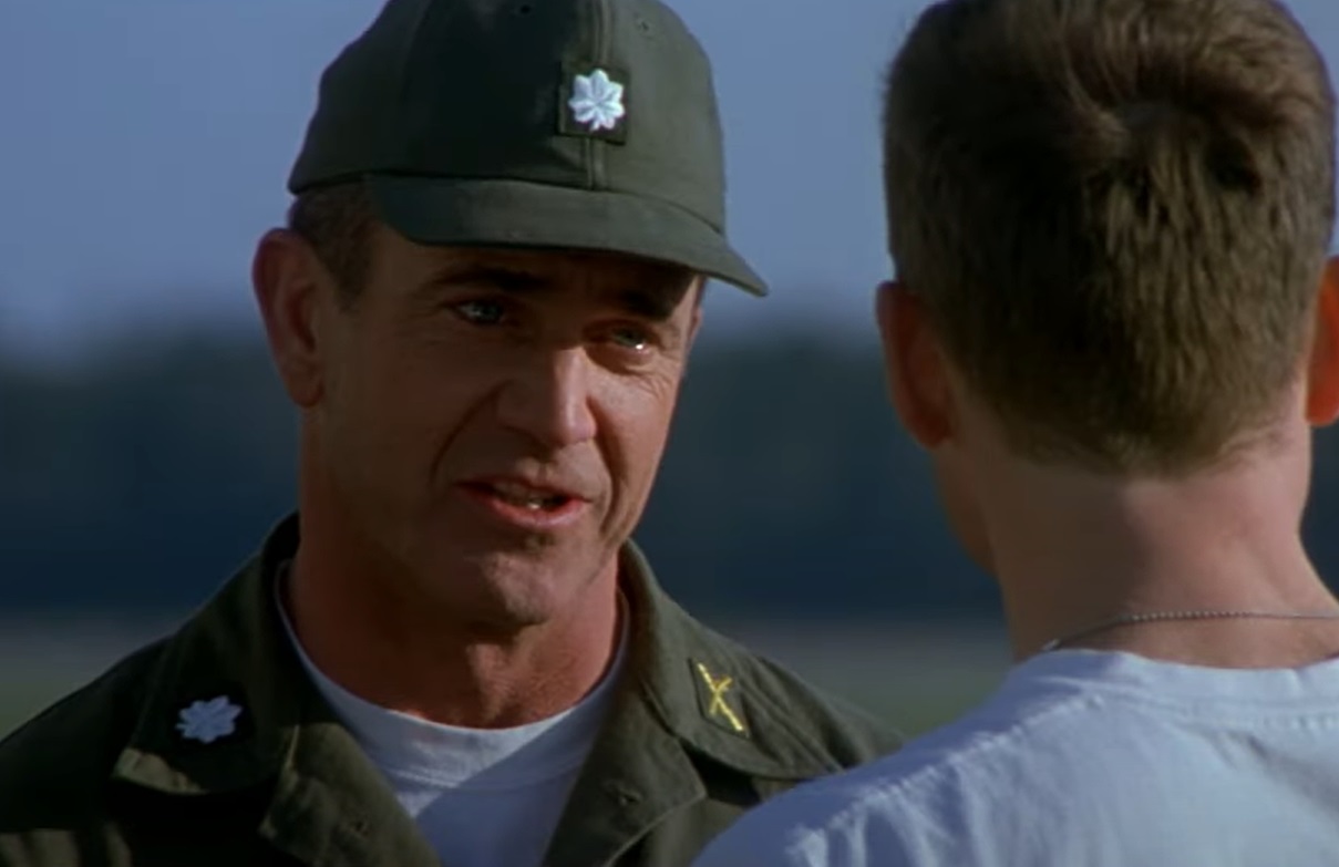 Screenshot from the movie We Were Soldiers (2002)
