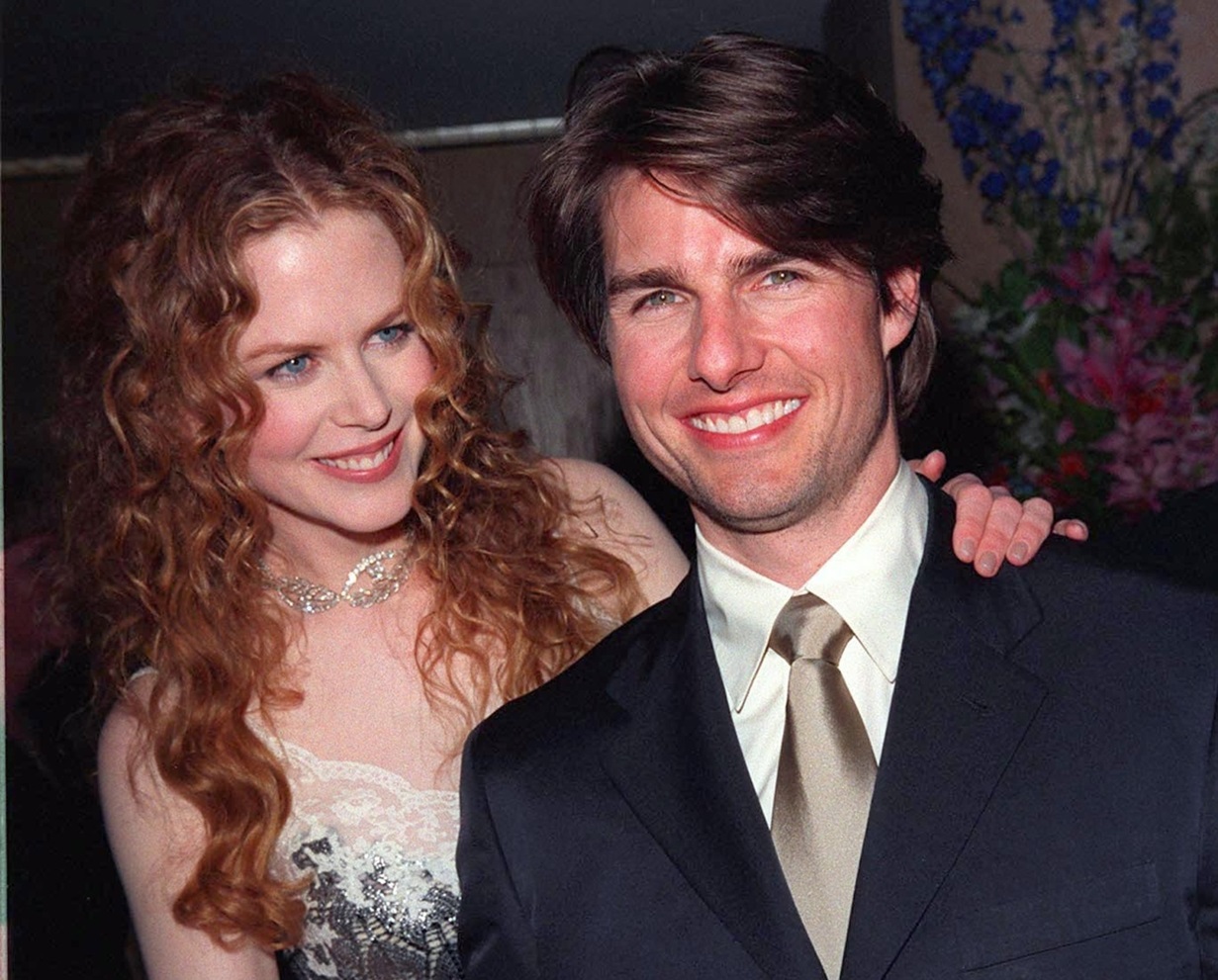 TOM CRUISE & wife NICOLE KIDMAN at the Beverly Hilton Hotel - 1998