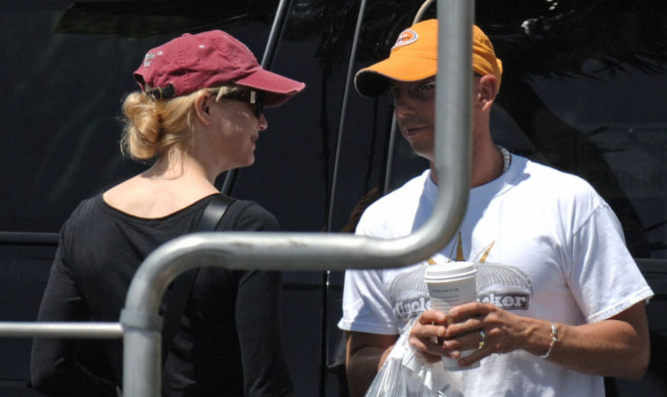 Renee Zellweger and Kenny Chesney