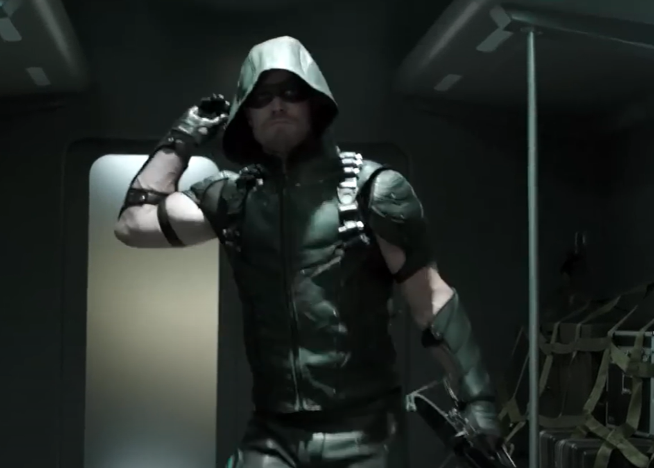 Screenshot of Stephen Amell in Arrow (2012-20)