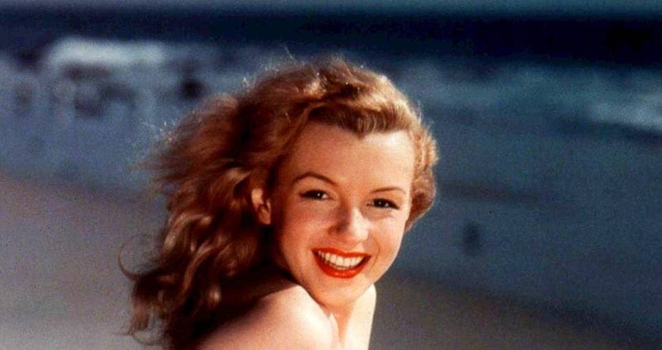 Marilyn Monroe Postcard