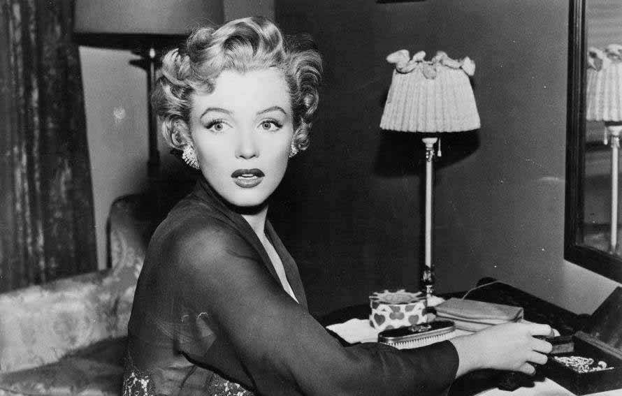 Monroe In' Don't Bother To Knock'