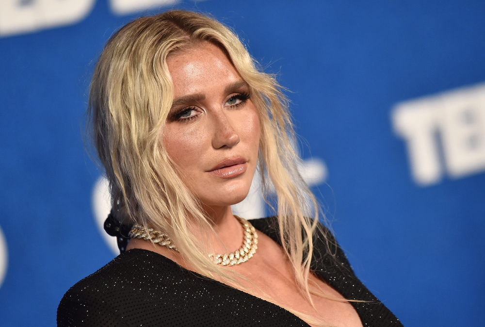 Kesha at an event