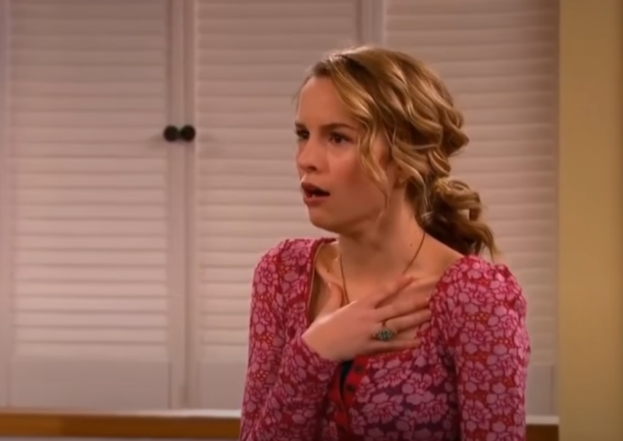 Screenshot from the sitcom television series Good Luck Charlie (2010-2014)