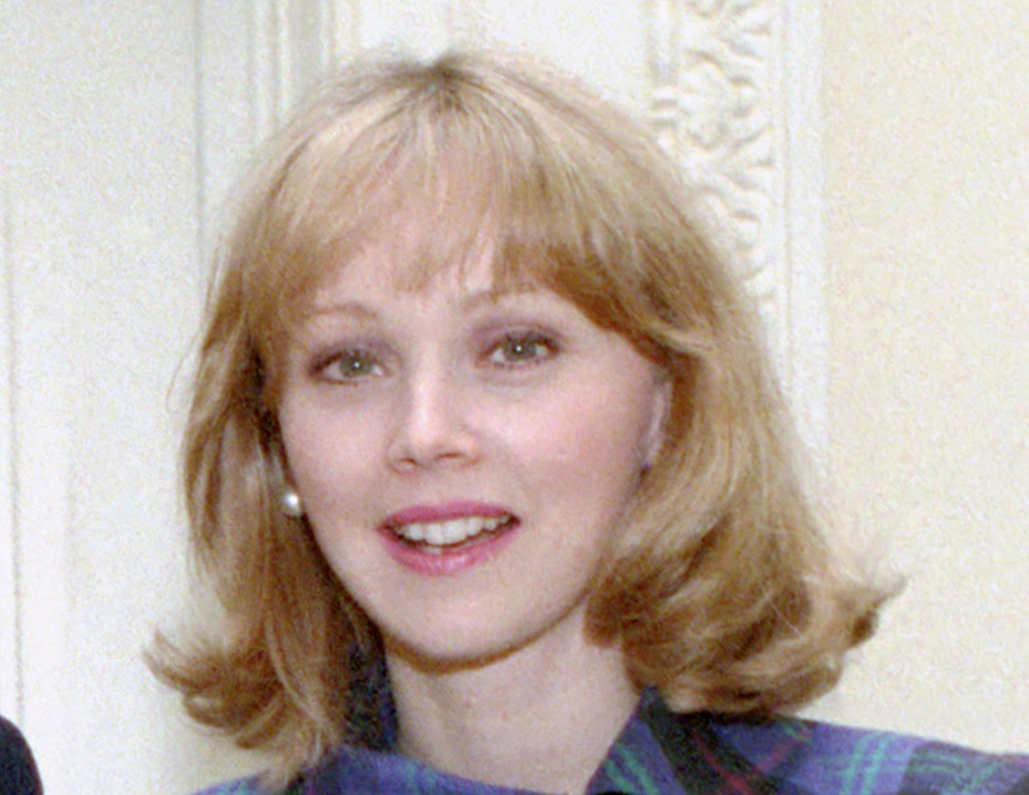 Actress Shelly Long Honorary Chairperson of the 1984 Interagency Savings Bonds Committee