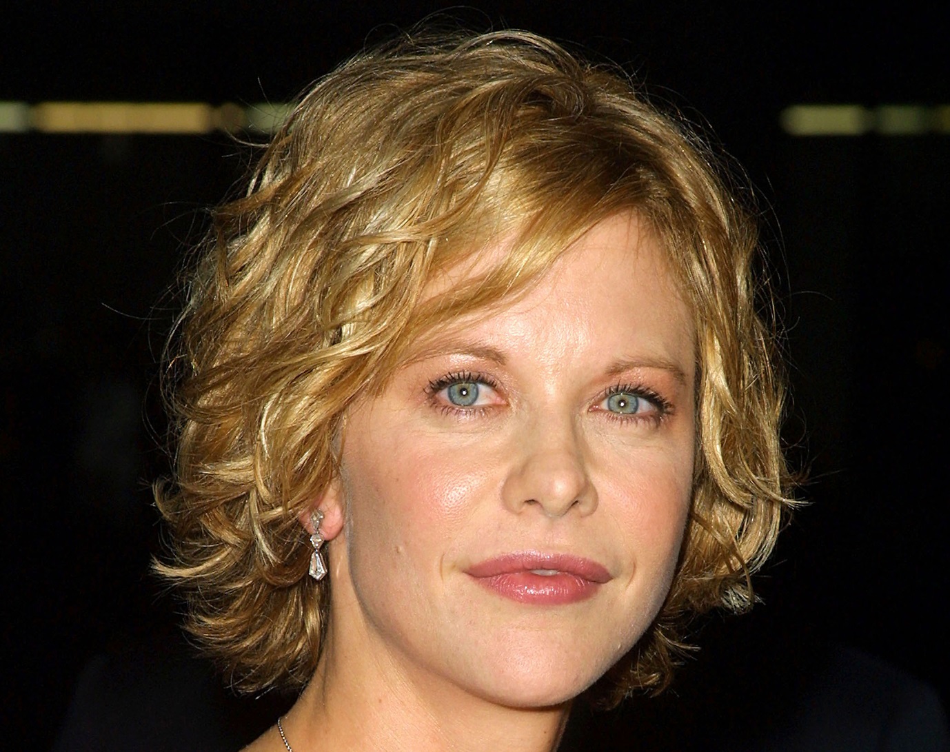 Meg Ryan arrives to the Los Angeles Premiere on October 16, 2003