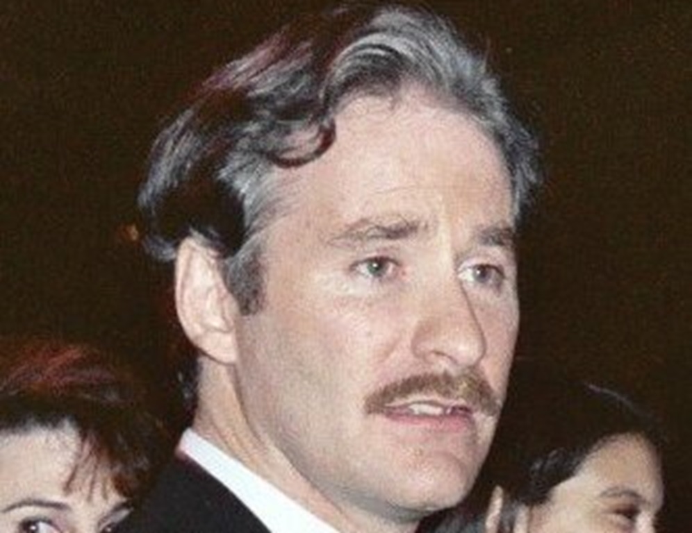 Kevin Kline at the Governor's Ball party after the 1989 Academy Awards