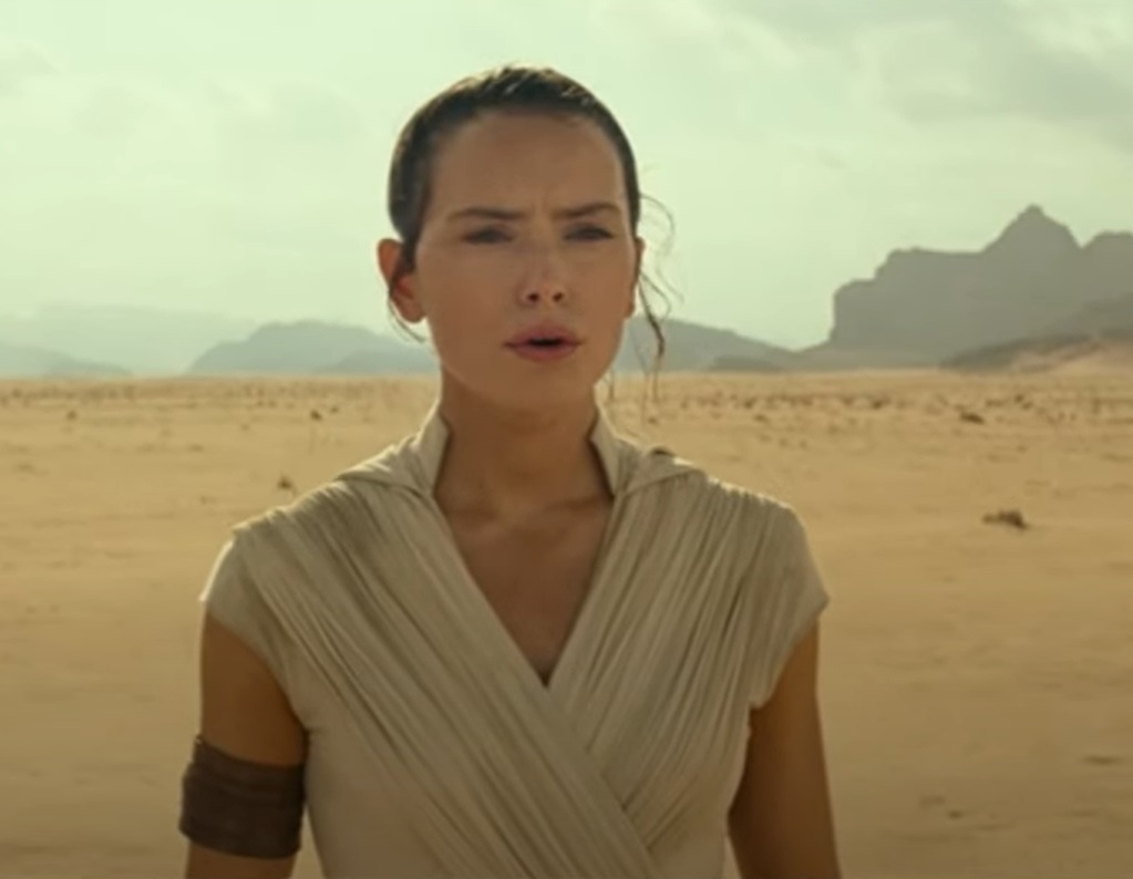 Screenshot from the movie Star Wars: The Rise of Skywalker (2019)