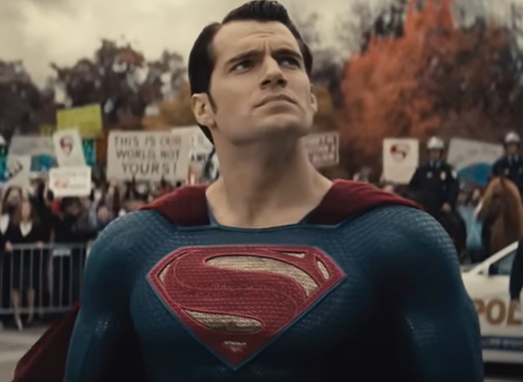 Screenshot from the movie Batman v Superman: Dawn of Justice (2016)