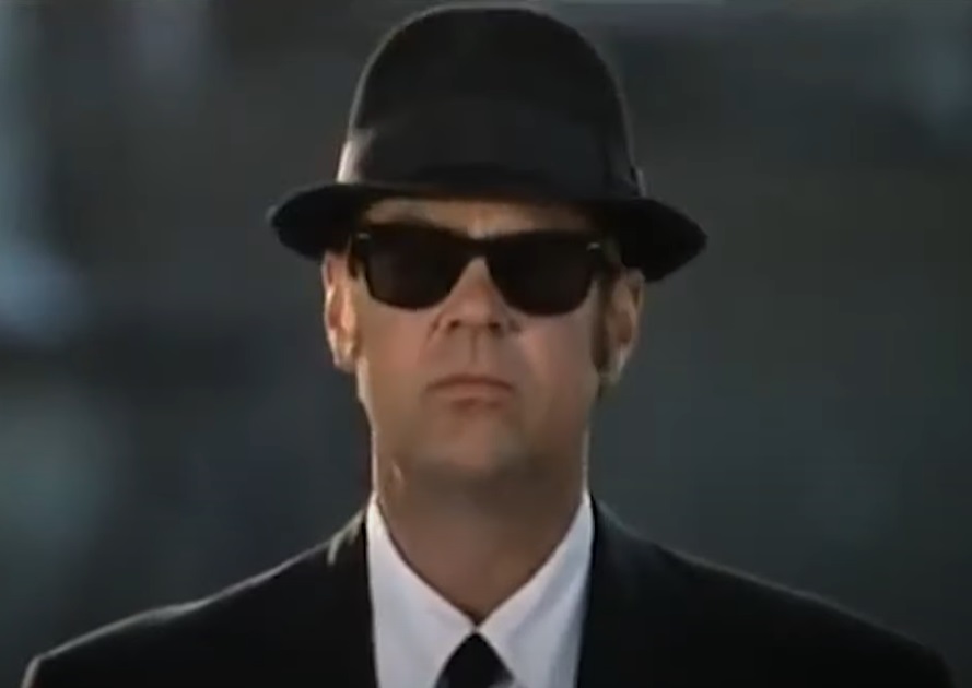 Screenshot from the movie Blues Brothers 2000 (1998)