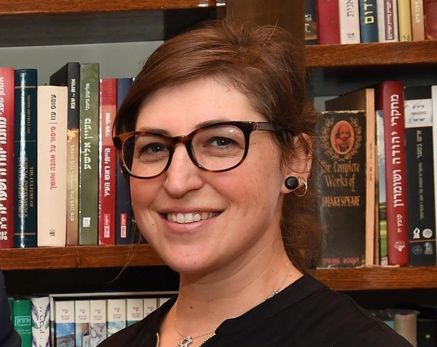 Mayim Bialik