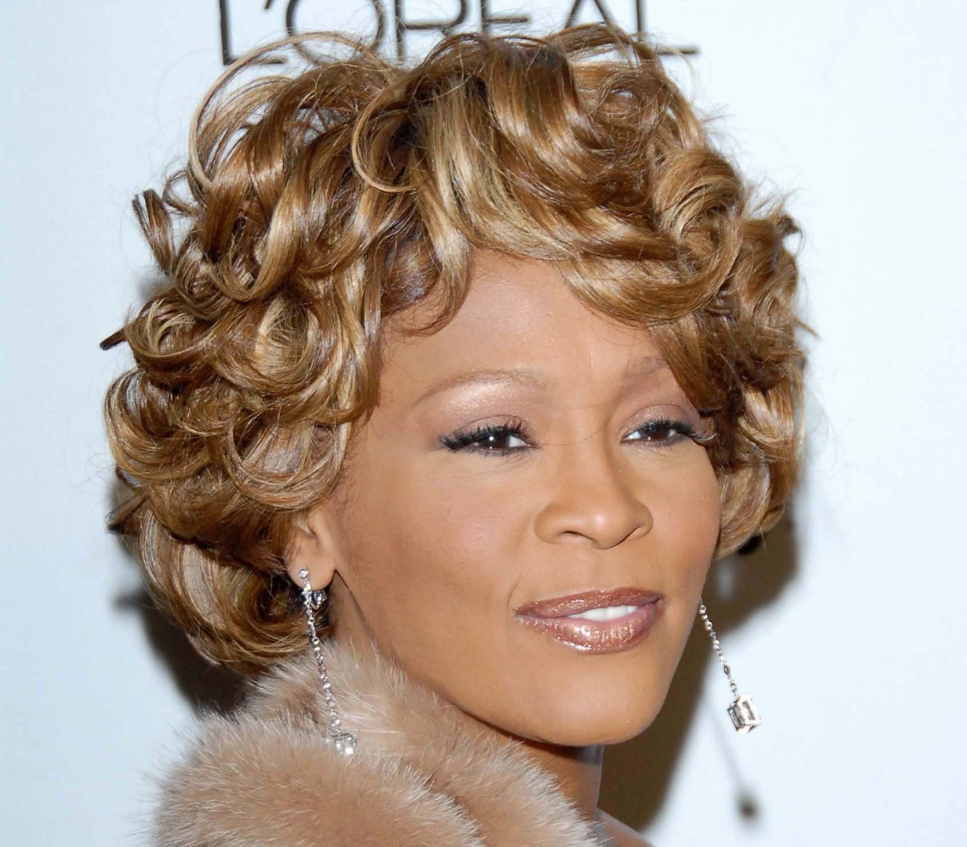 Whitney Houston at the 2007 Clive Davis Pre-Grammy Awards Party
