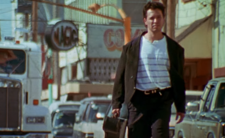 A screenshot of the movie El Mariachi
