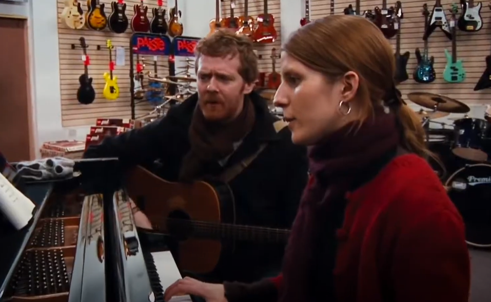 A screenshot of the movie Once