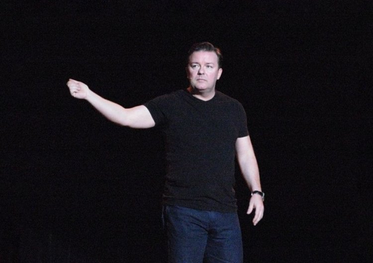 Ricky Gervais Performing 2007