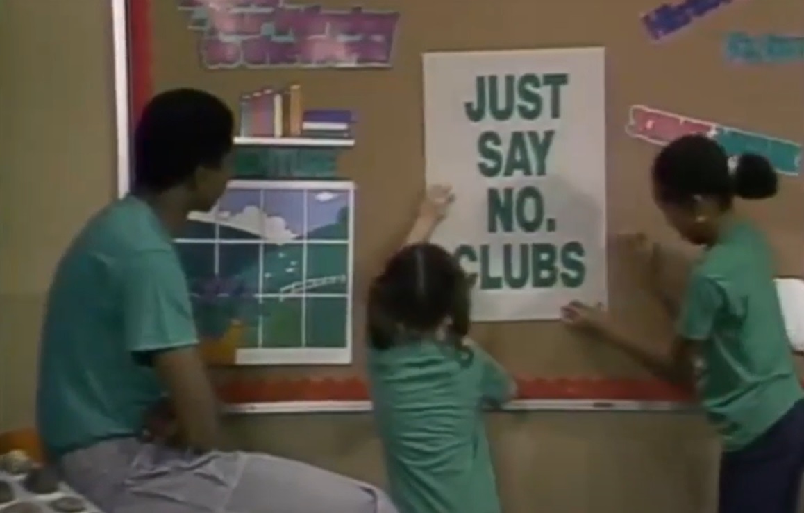 Screenshot from the television sitcom Punky Brewster (1984-1988)