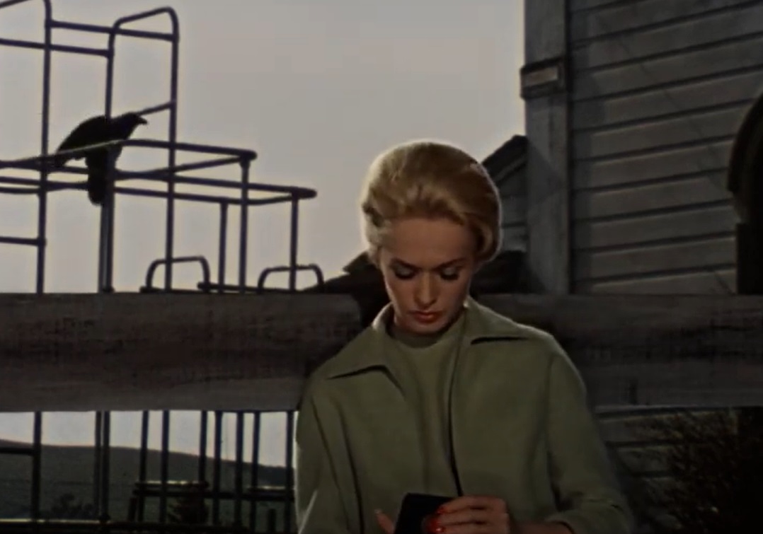 Screenshot from the movie The Birds (1963)