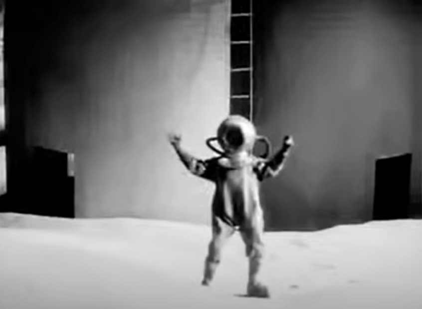 Screenshot from the movie Woman in the Moon (1929)