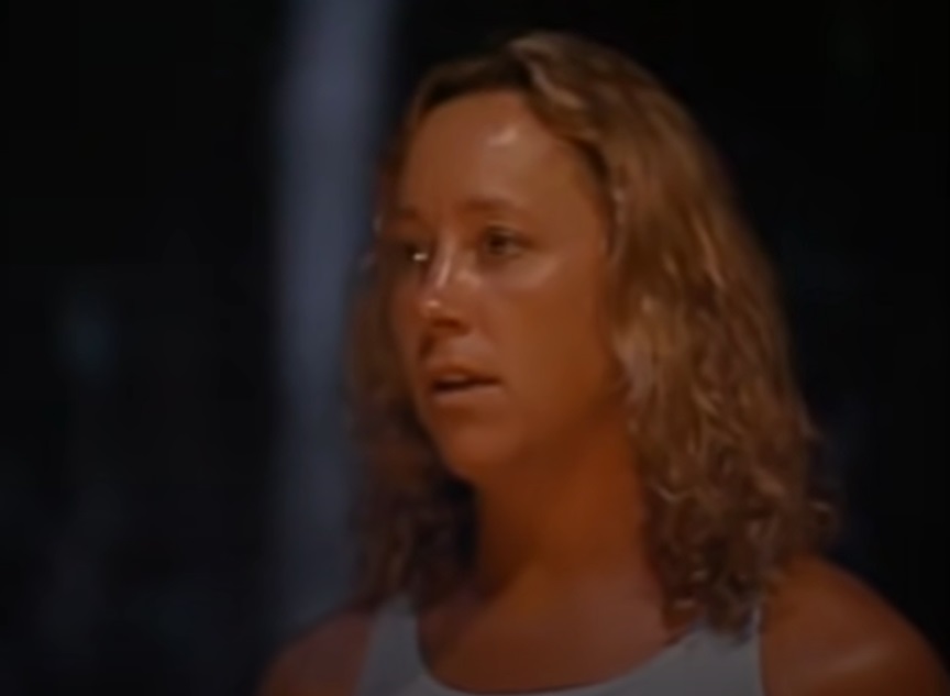 Screenshot from the television series Survivor (2000-)