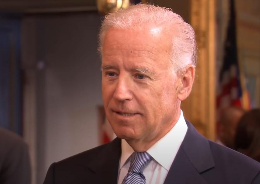 Screenshot from the television series Parks and Recreation (2009-2015)