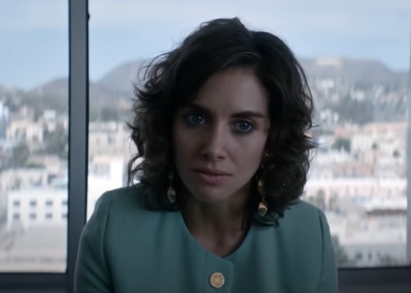 Screenshot from the television series GLOW (2017-2019)