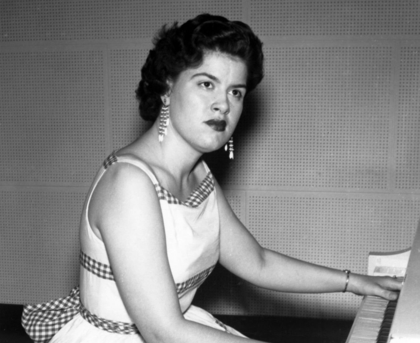Patsy Cline At The Piano 130905223