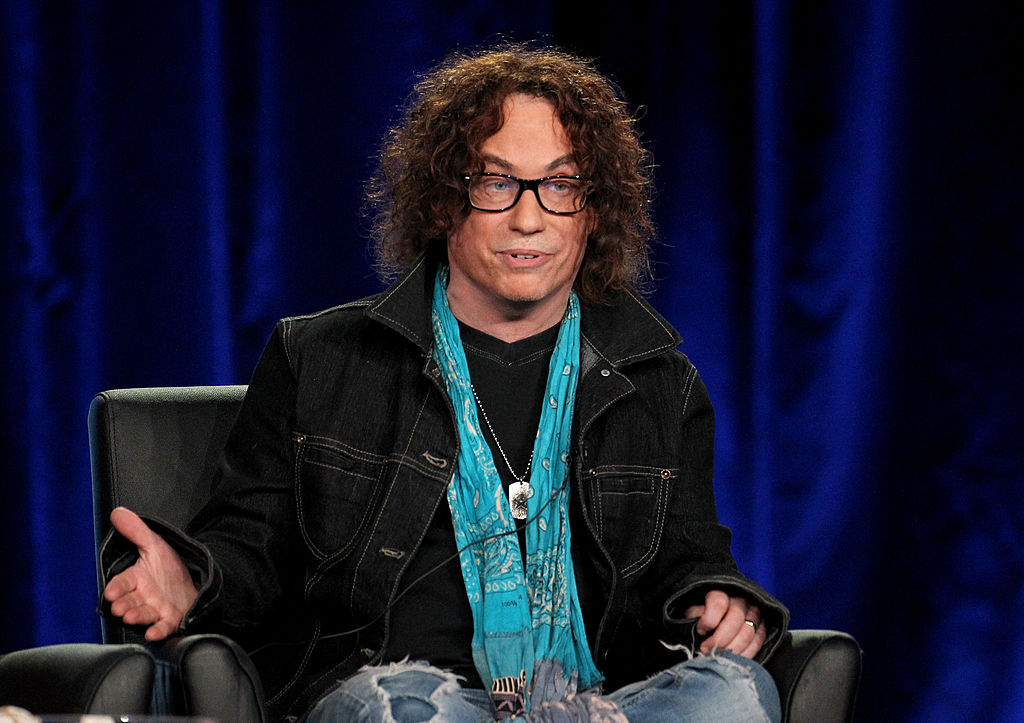 Mike Darnell with long hair