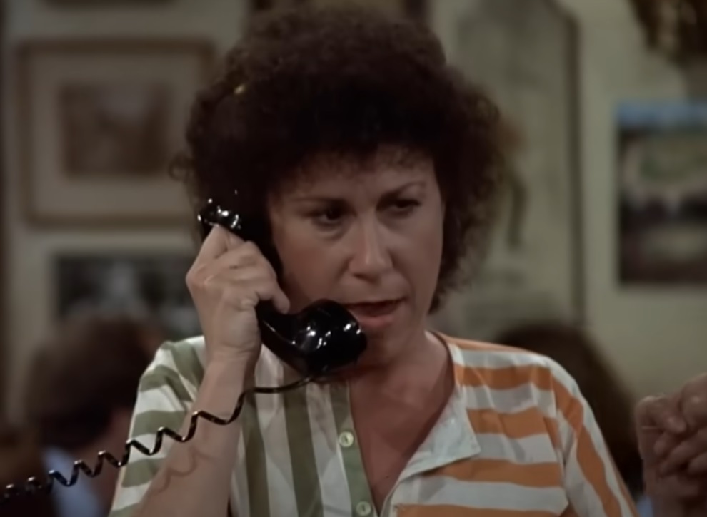 Screenshot from the American television sitcom Cheers (1982-1993)