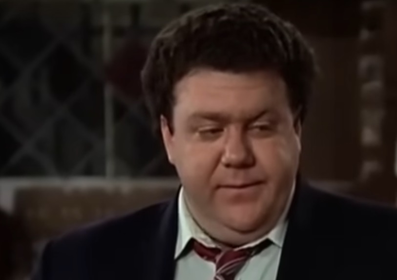 Screenshot from the American television sitcom Cheers (1982-1993)